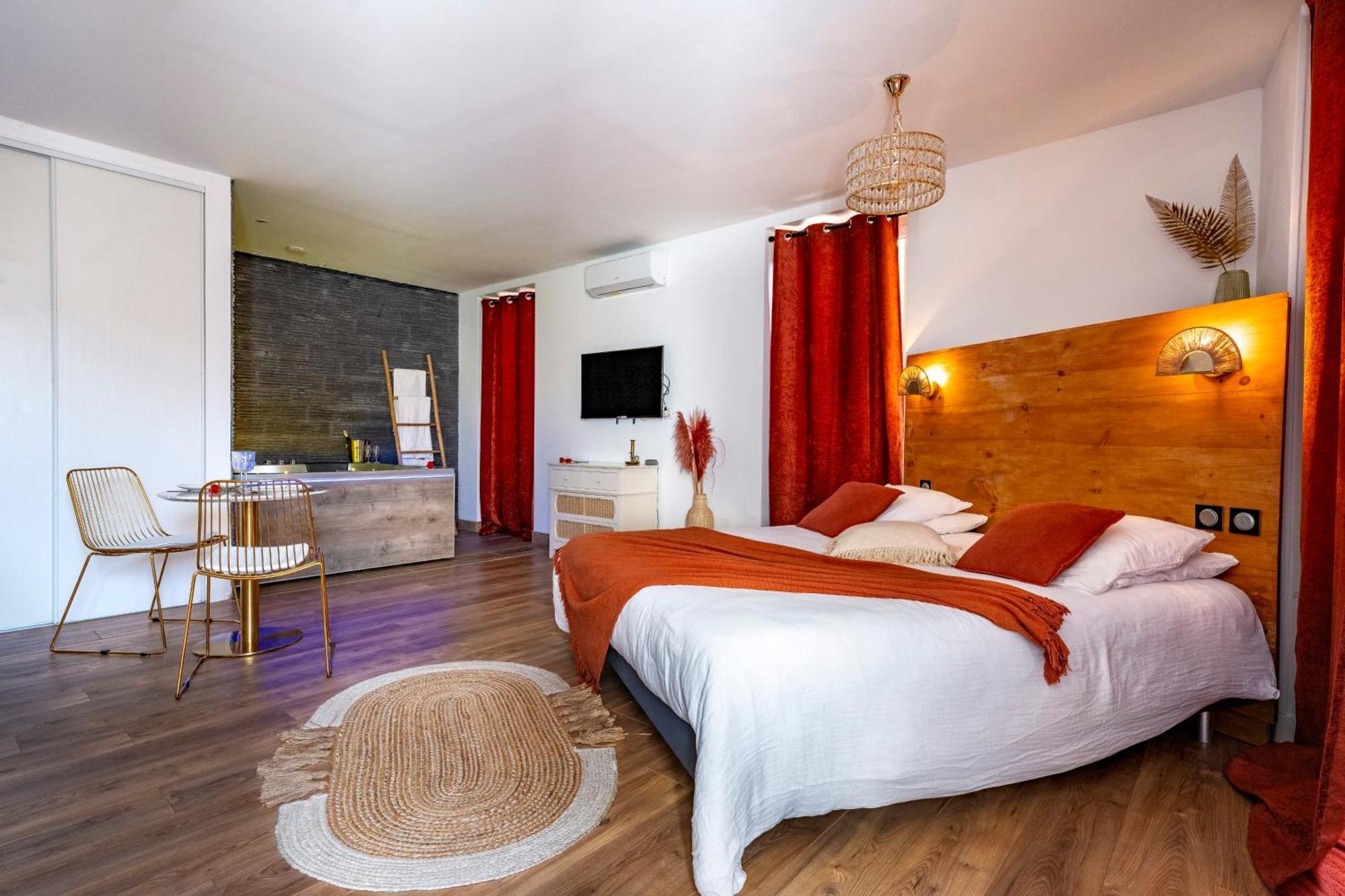 Loft Romantique - Spa Privatif - Spa Noctambulles Hyères Eksteriør bilde