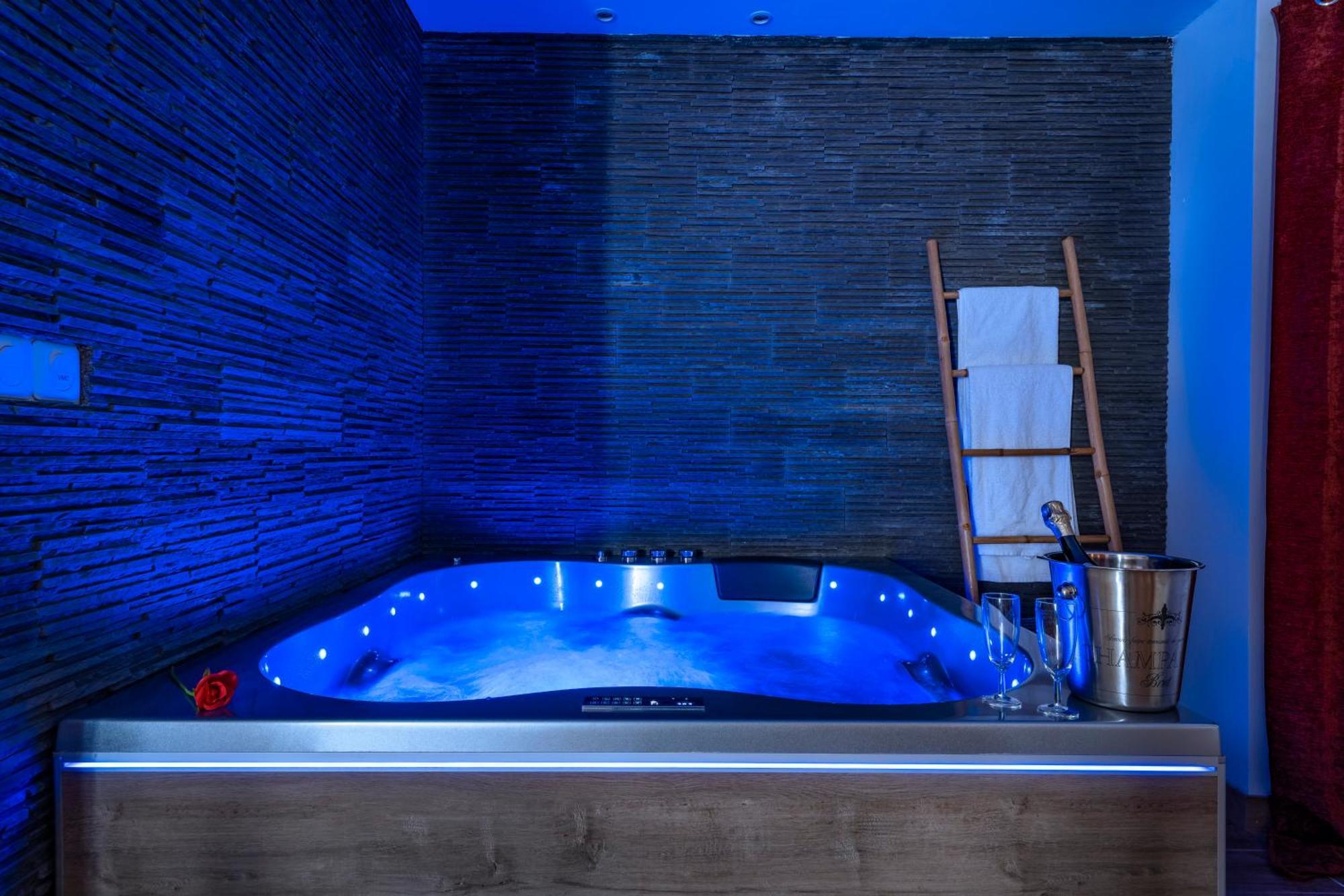 Loft Romantique - Spa Privatif - Spa Noctambulles Hyères Eksteriør bilde