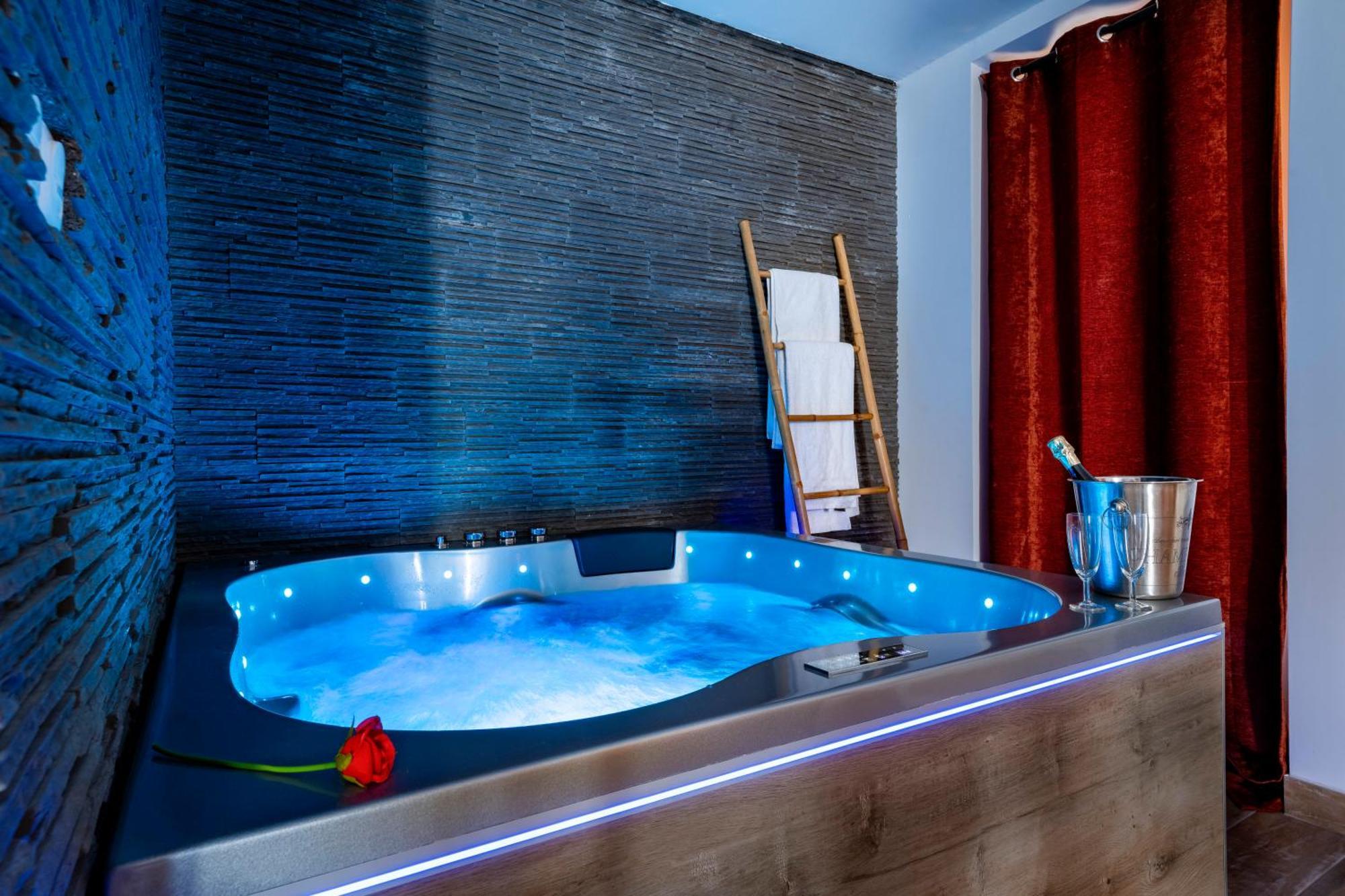 Loft Romantique - Spa Privatif - Spa Noctambulles Hyères Eksteriør bilde