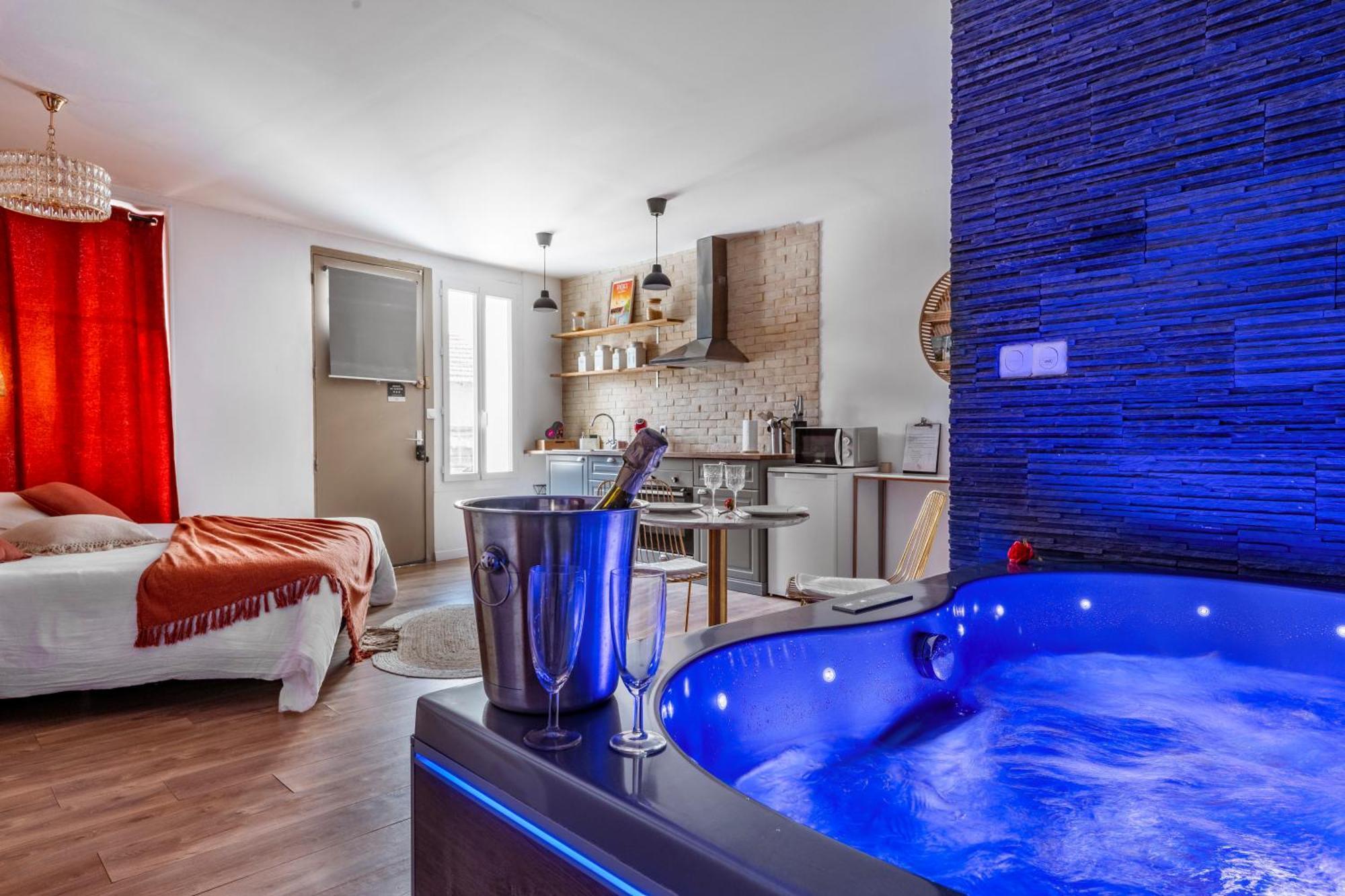 Loft Romantique - Spa Privatif - Spa Noctambulles Hyères Eksteriør bilde